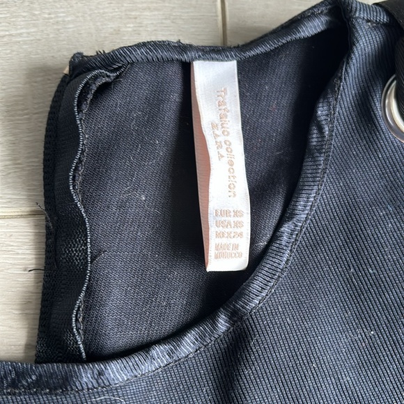 Unique blue Zara top size XS - Picture 3 of 4